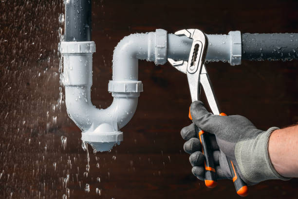 Professional Drain Cleaning technician working in Freistatt, MO